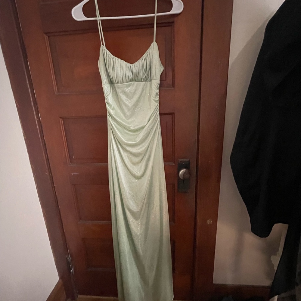 Elegant Green Evening Dress
